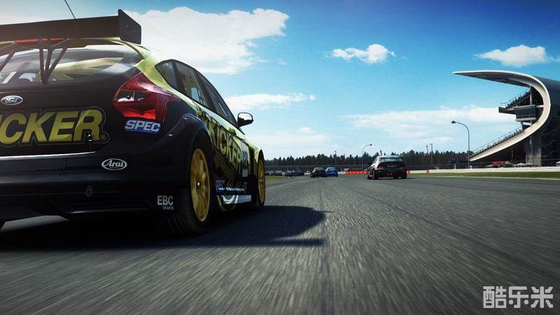 超级房车赛:汽车运动