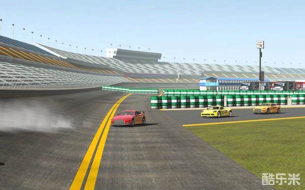 真实赛车游戏