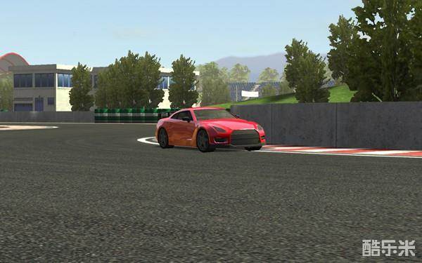 真实赛车游戏