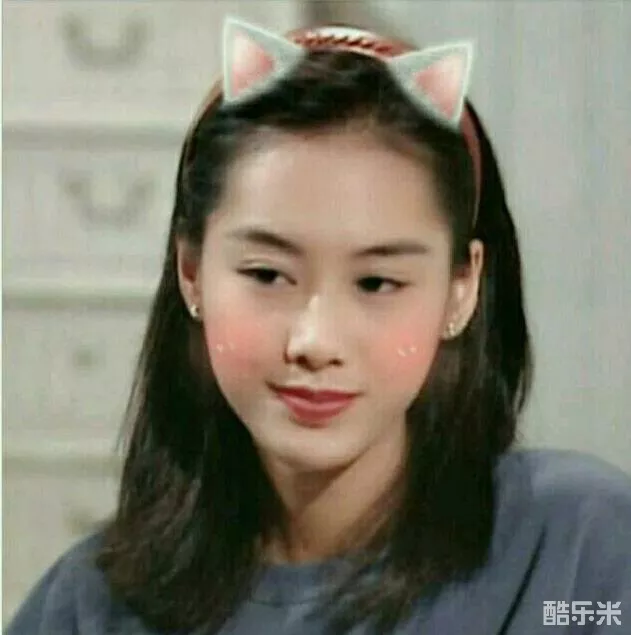 朱茵