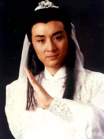 吴岱融