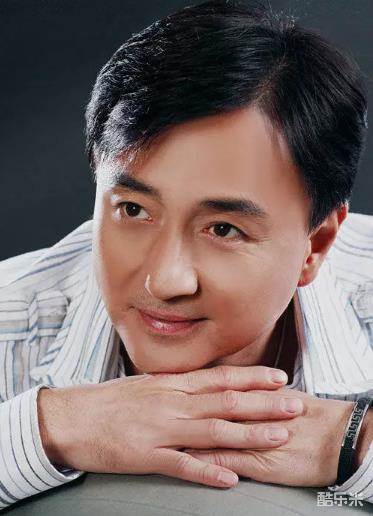 吴岱融