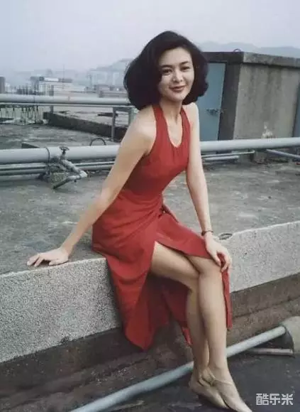 关之琳