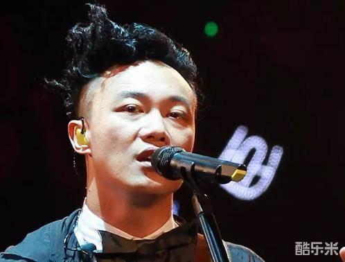 陈奕迅