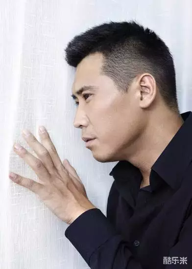 李乃文
