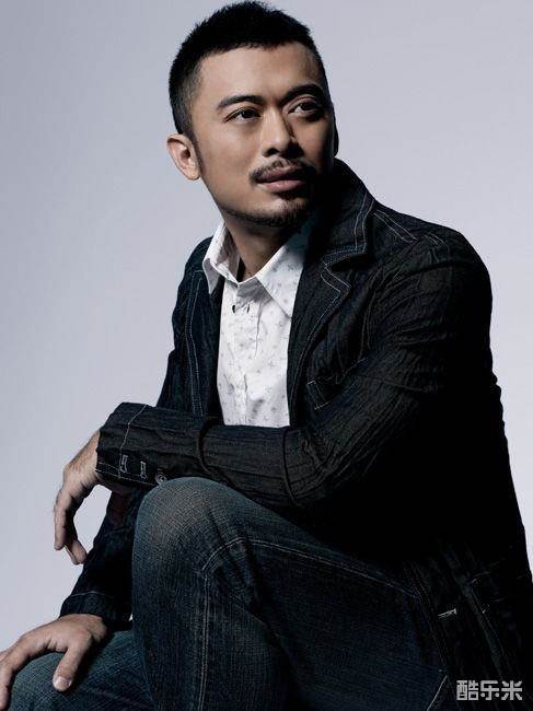 樊少皇