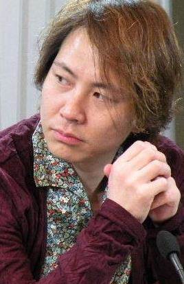 置鲇龙太郎
