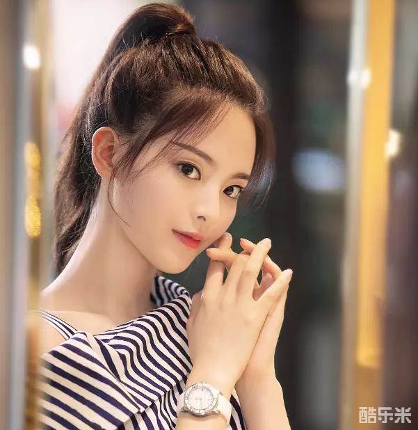 杨超越