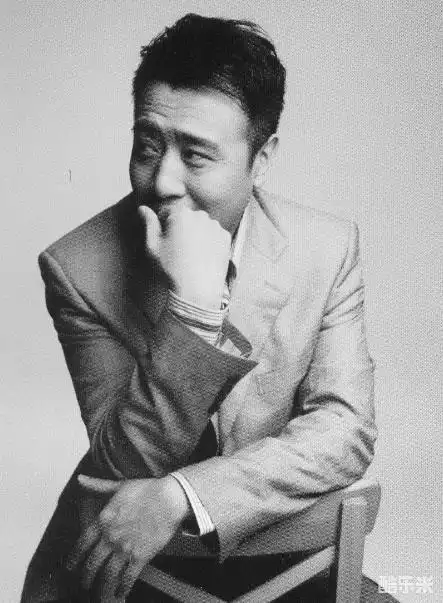 于和伟