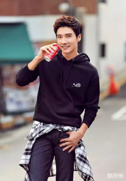 李泰