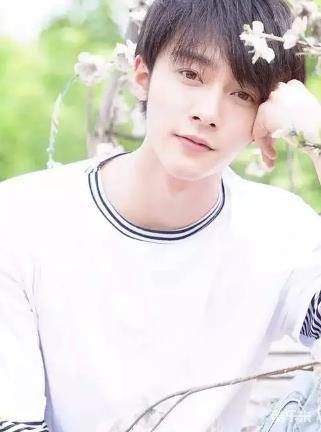 李俊辰