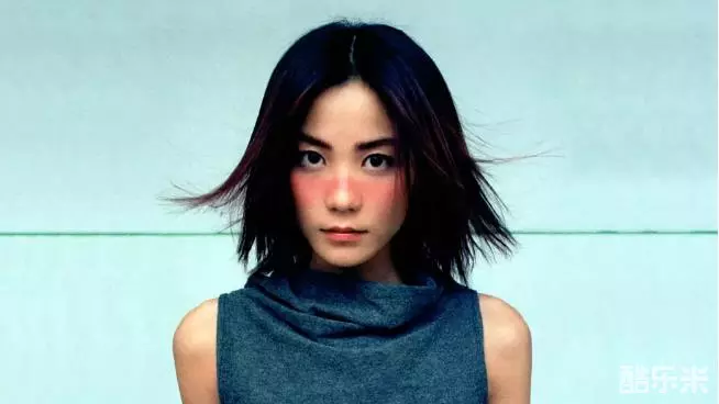 王菲