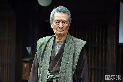 山崎努