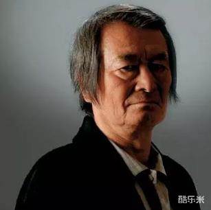 山崎努