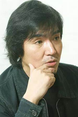 东野圭吾