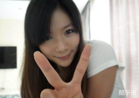 何姿