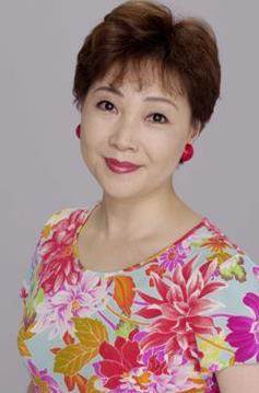 横泽启子