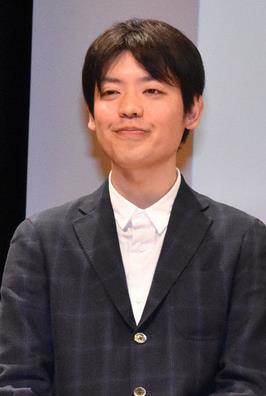 八锹新之介
