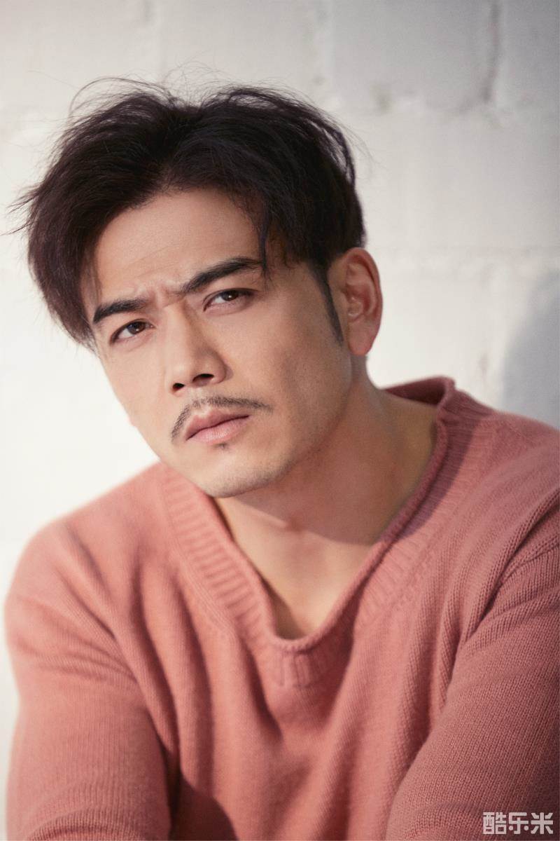 杨烁