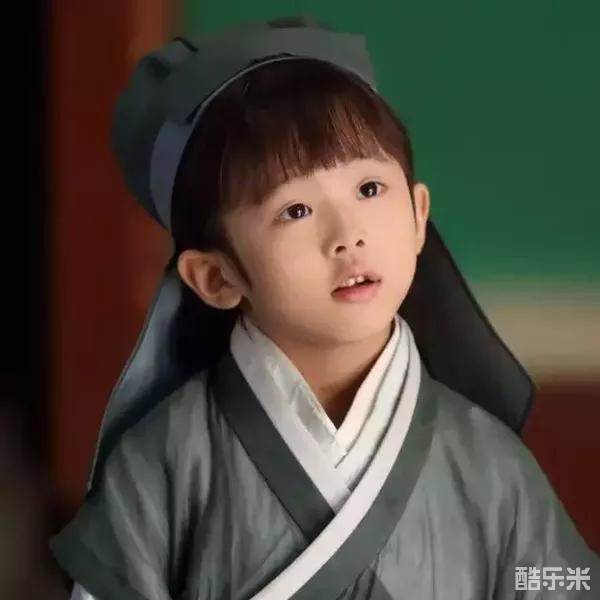 张艺瀚