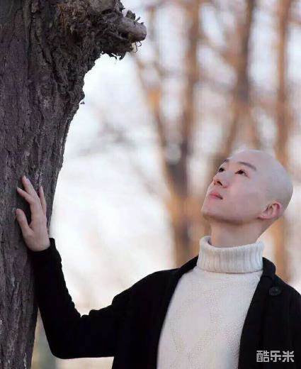 董飞