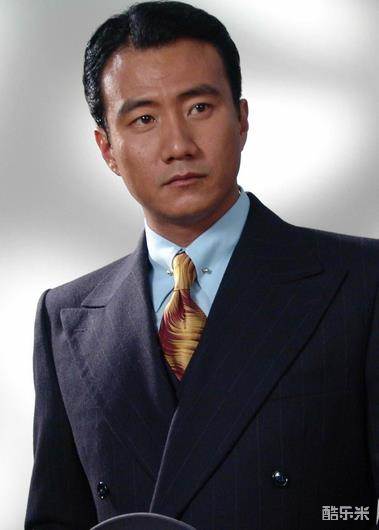 胡军