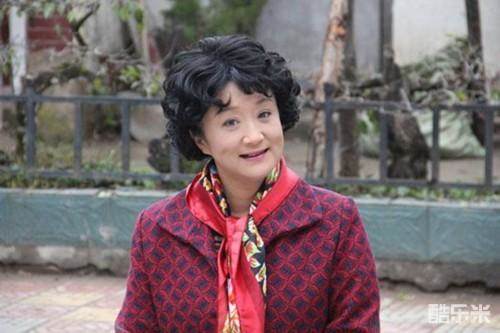 杨昆