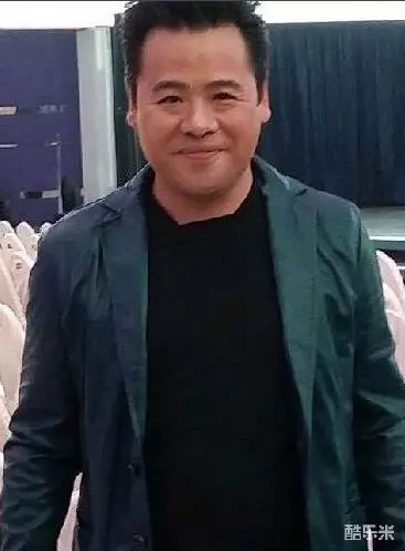 韦家雄