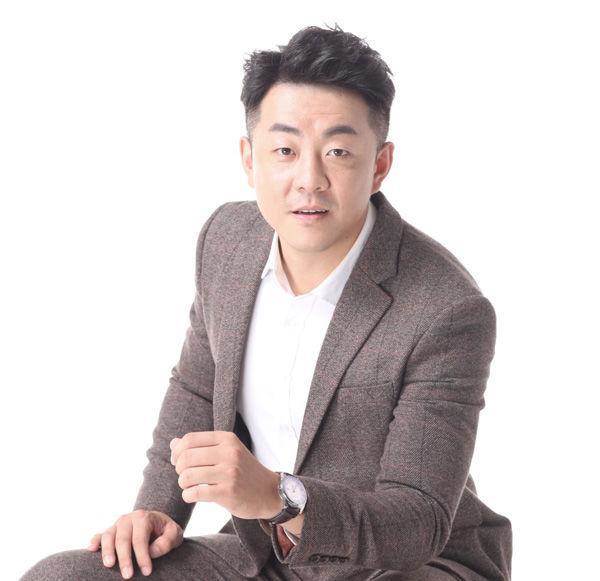 毛凡