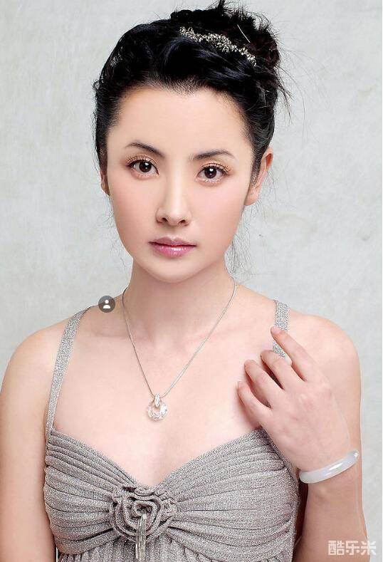 杨明娜