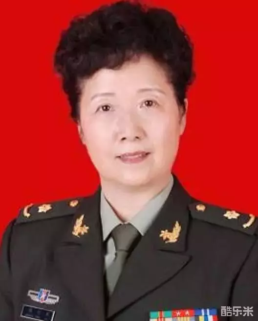 张玲亚