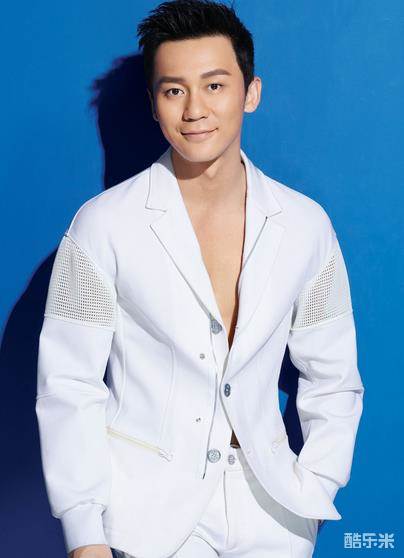 李晨