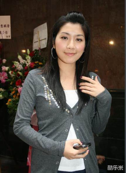 黄智雯