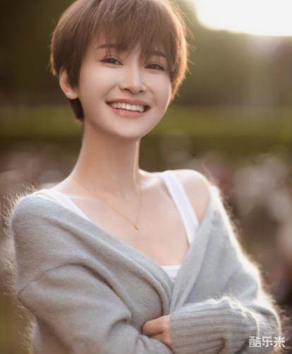 董玥