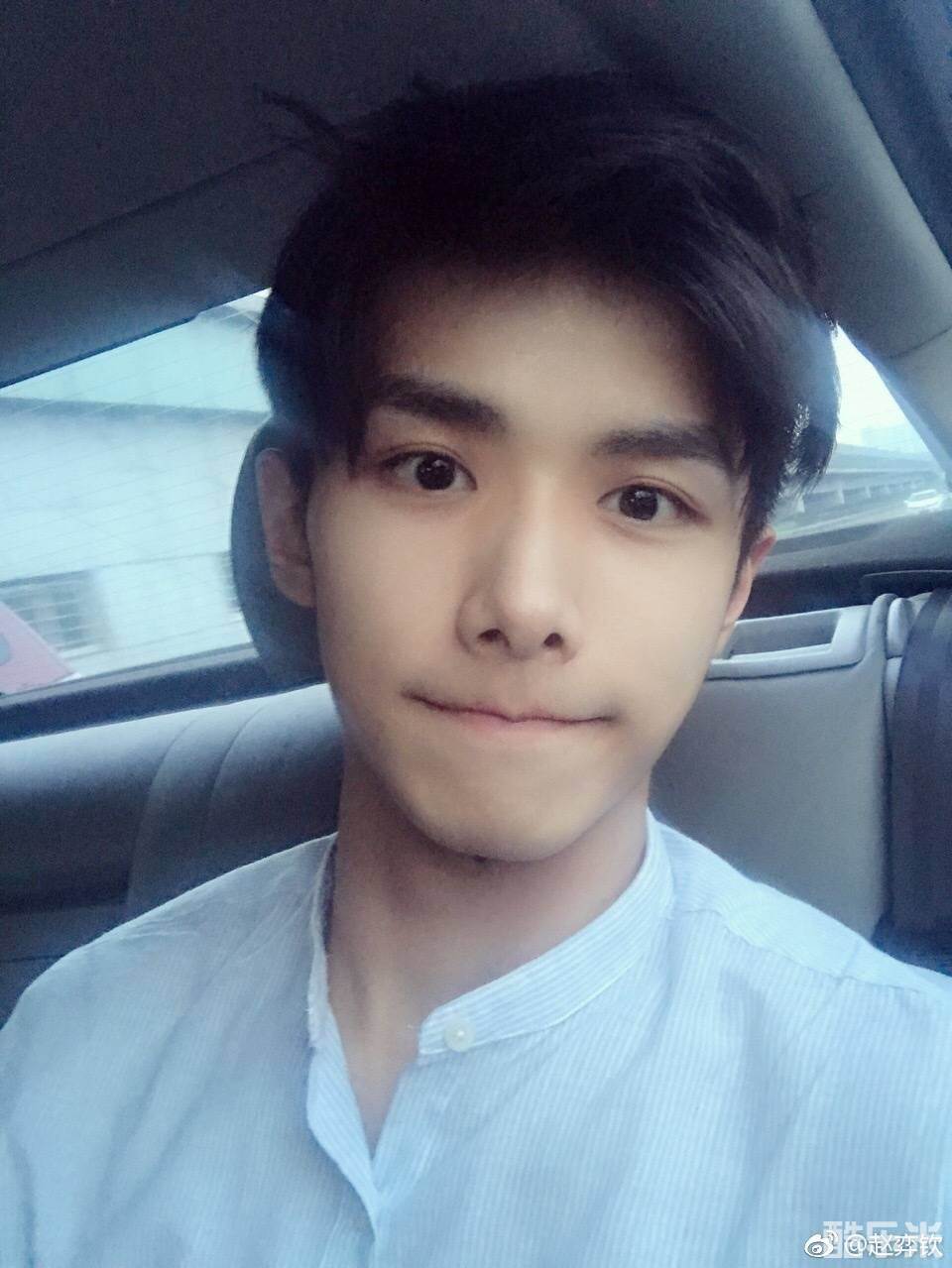 赵弈钦