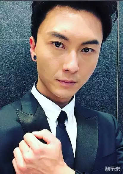 王浩信