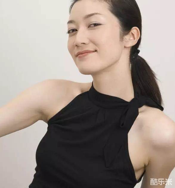 松峰莉璃