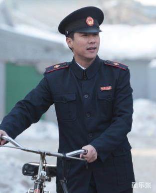 李少飞