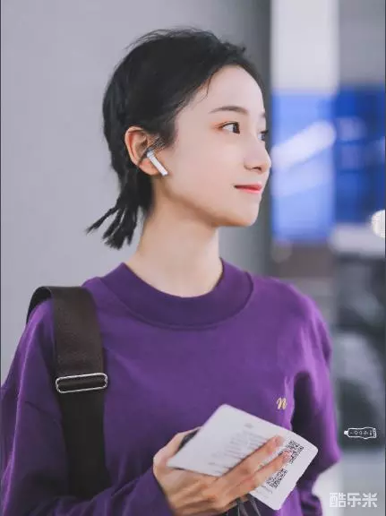 姜梓新