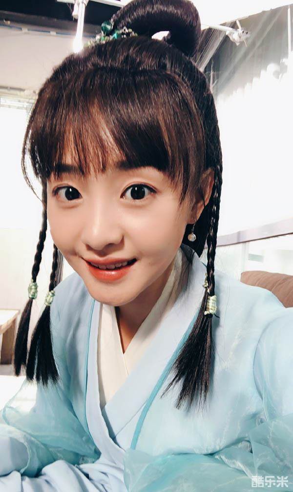 罗四维