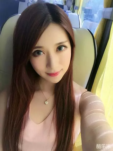 张佳琳