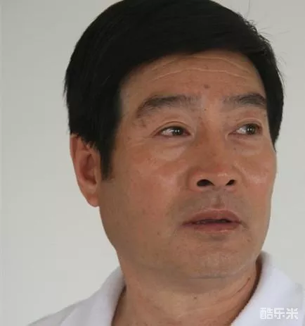 翟万臣