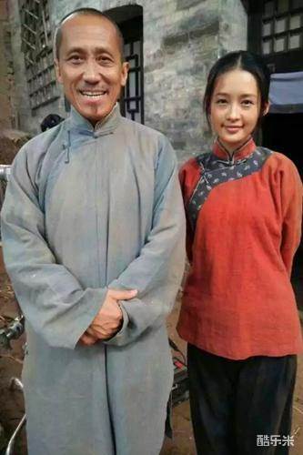马仑