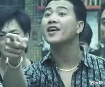 万梓良