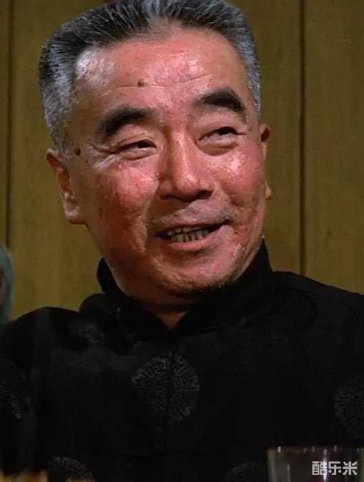 杨志卿
