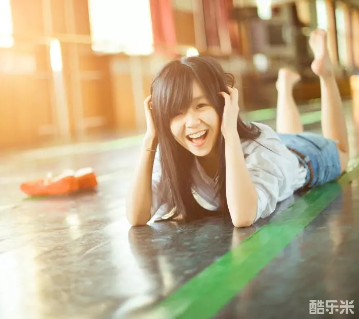 宋伊人