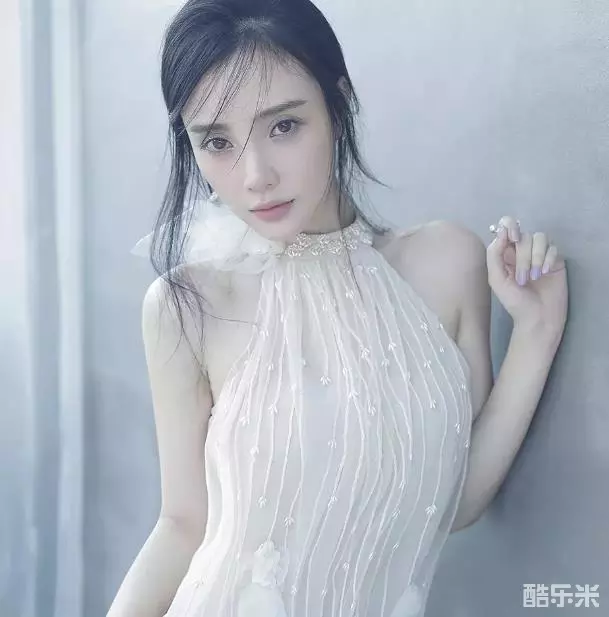 李小璐