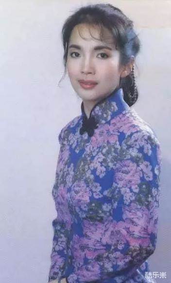 吕丽萍