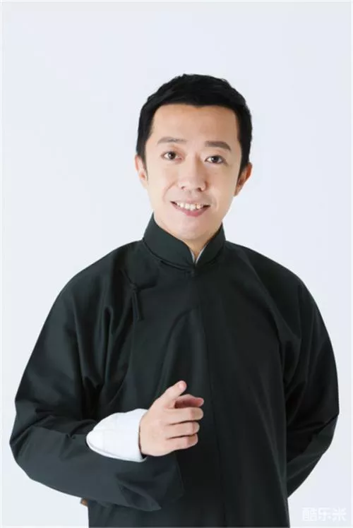 李菁