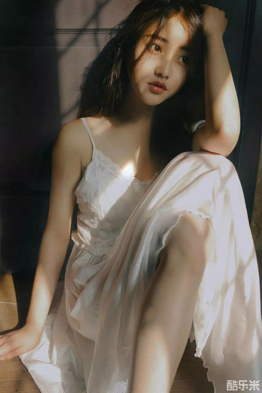 姜贞羽